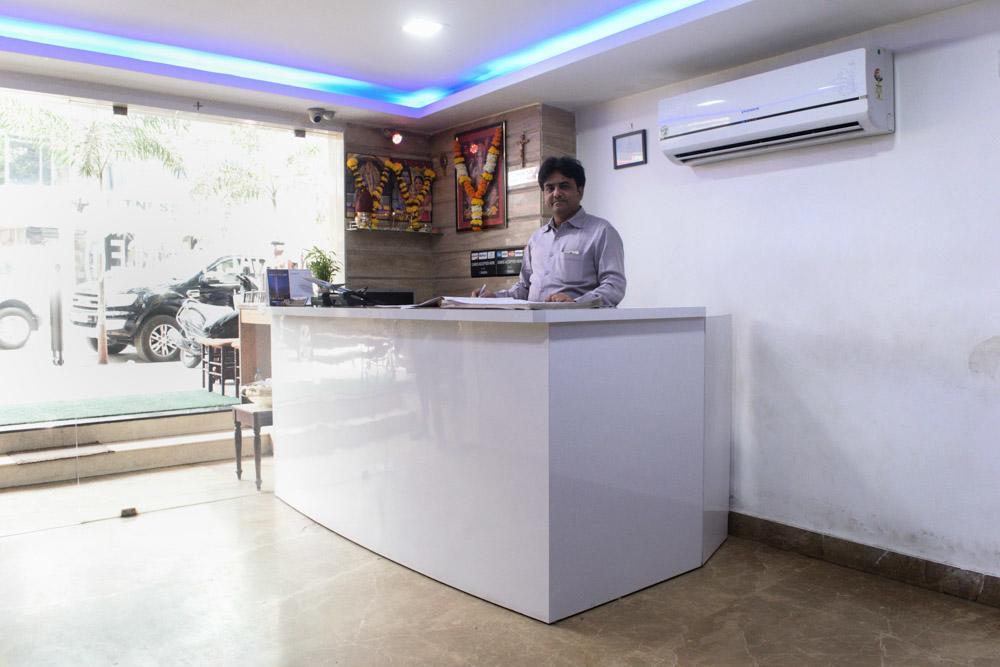 Hotel Imperial Executive, Andheri Мумбаї Екстер'єр фото